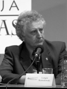 komoloski2
